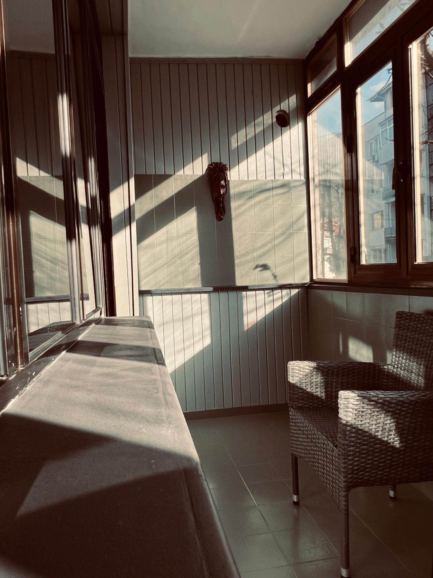 Central Apartment Black Cat Карлово Екстериор снимка